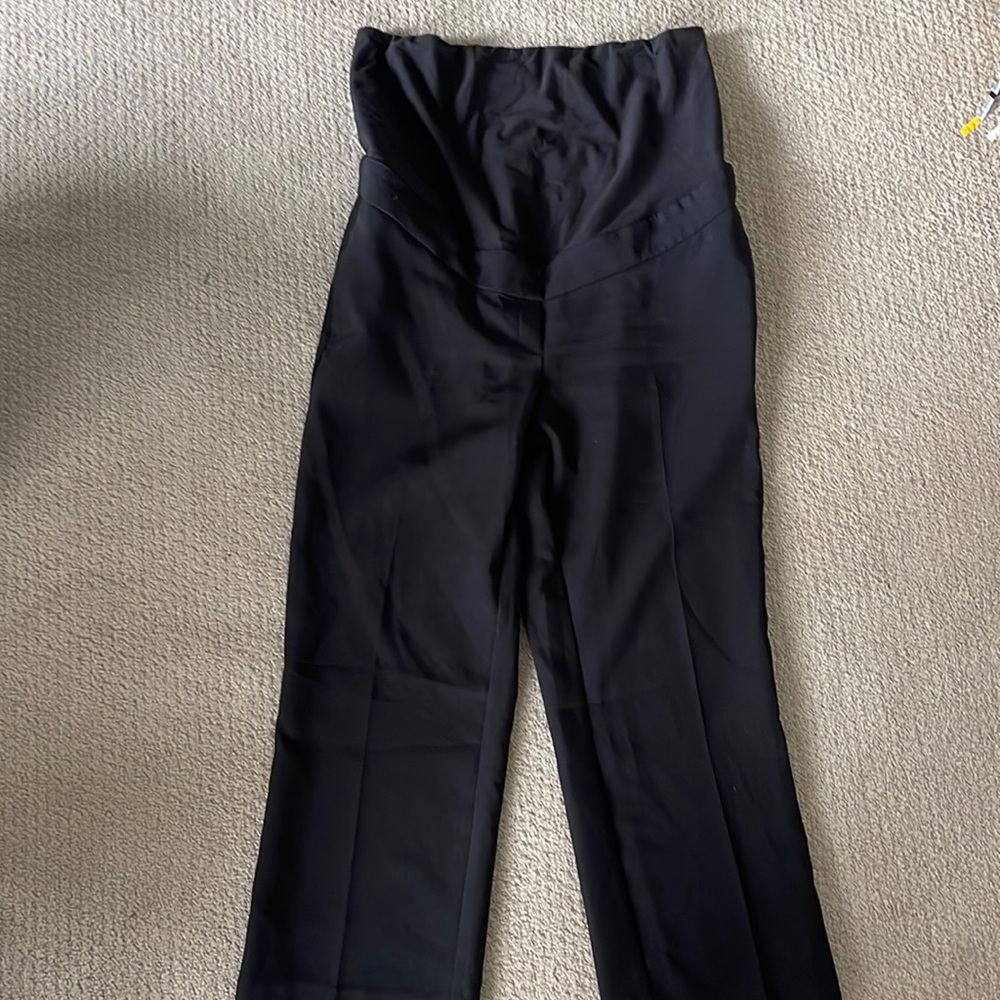 Maternity pants / slacks